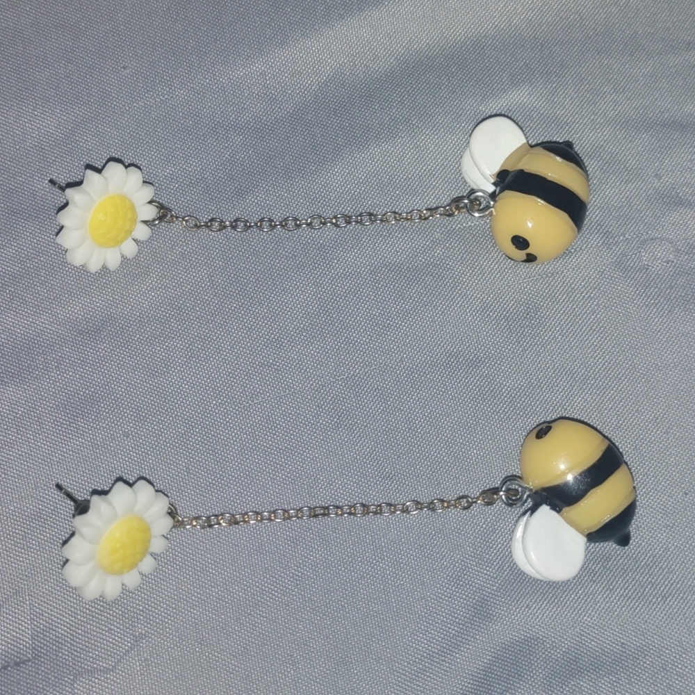 Cute bees